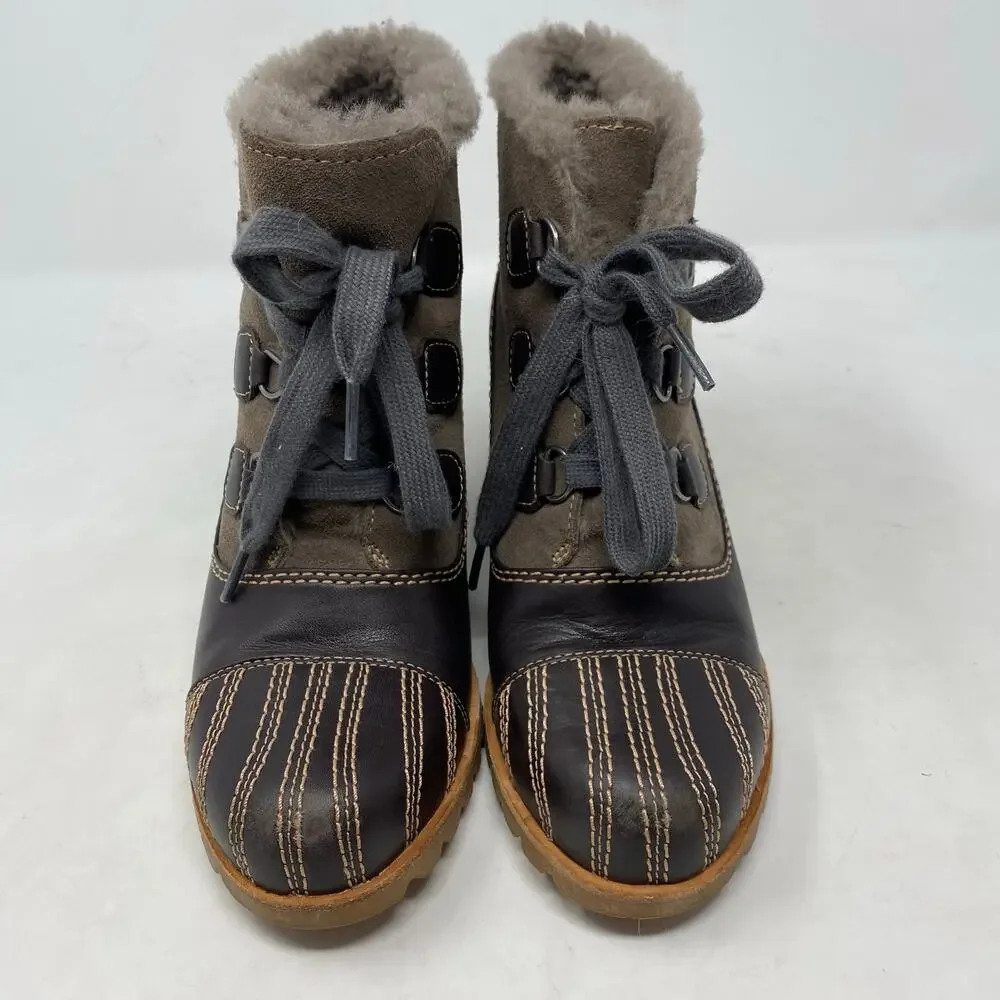 UGG Alasdair Waterproof Suede Sheepskin Wedge Booties Women Size 7.5 - Picture 3 of 7